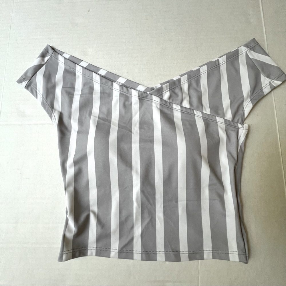 Kortni Jeane Off Shoulder Cropped Swim Tank Top Gray And White Stripes Small
